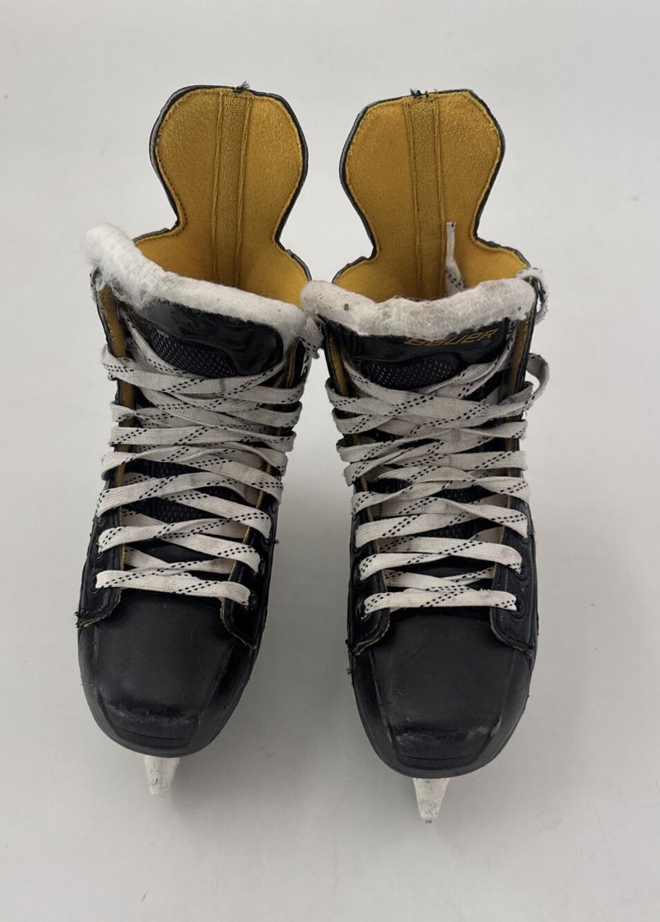 Bauer Ice Hockey Skates Supreme Kids Child Boys 4.5 FITS SHOE SIZE 5.5